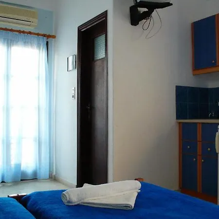 Gambas Apartment Kamari (Santorini)